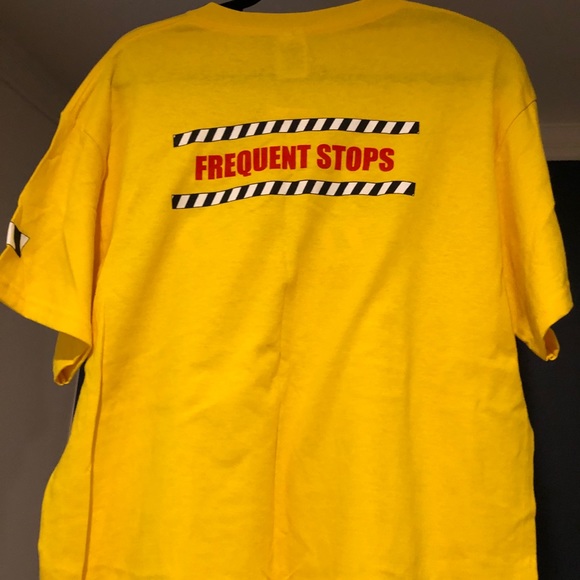 Official Dog Walker Shirt (L) - Picture 2 of 2